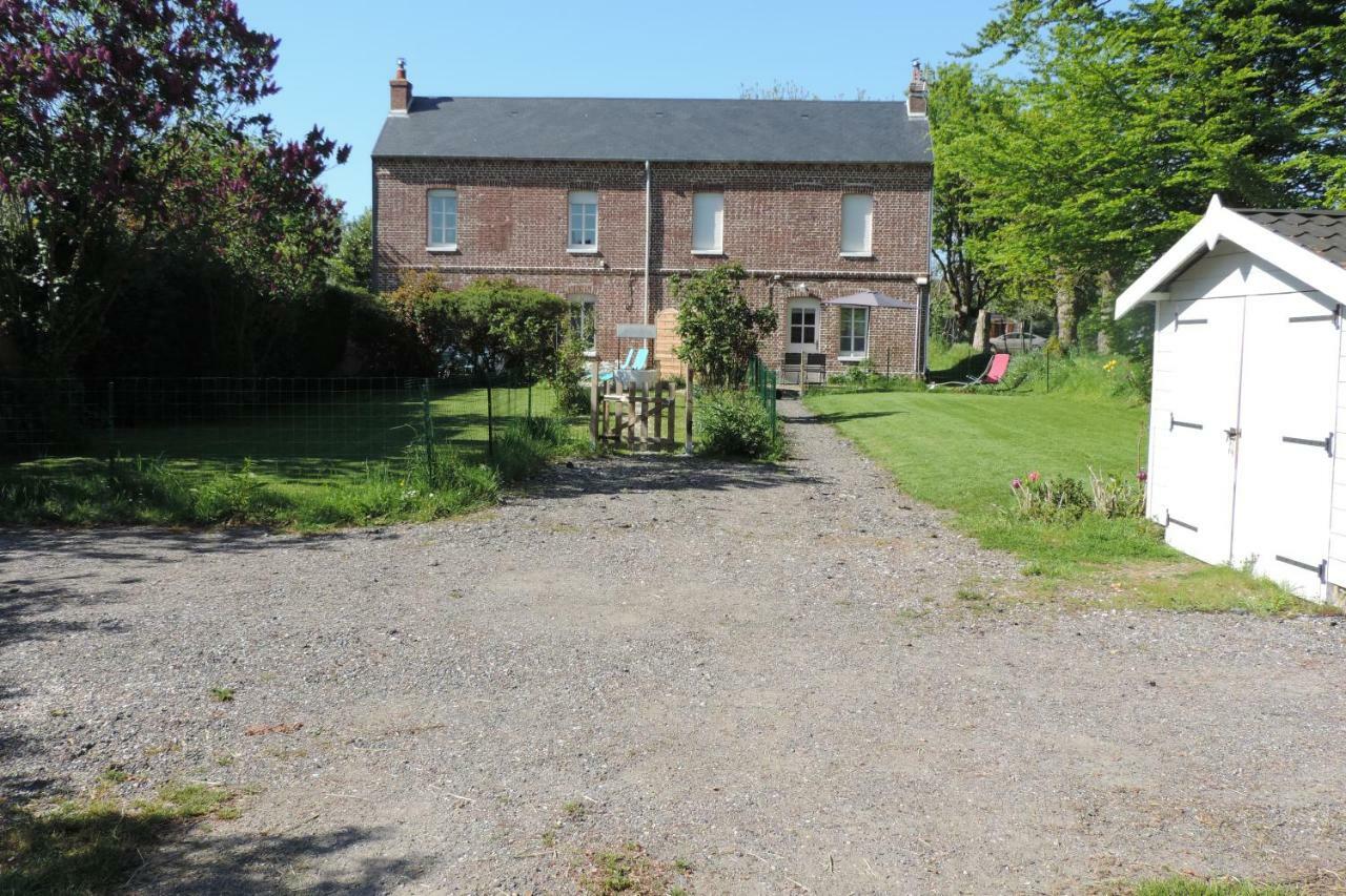 Belval Cottages Benouville  외부 사진